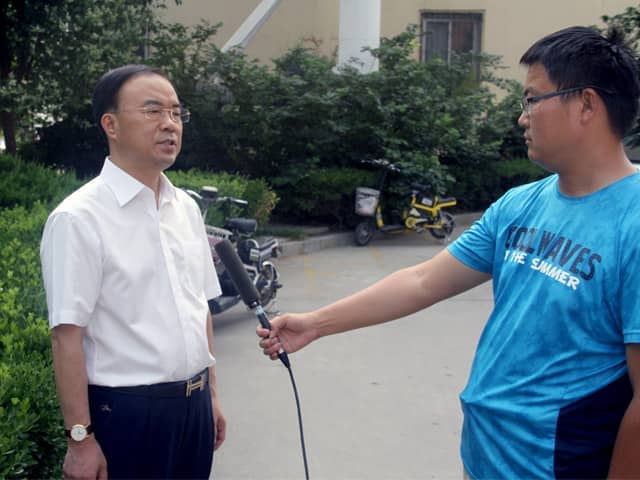 山東天意機械董事長劉洪彬作為基層共產黨員，今天接受了當地記者的采訪