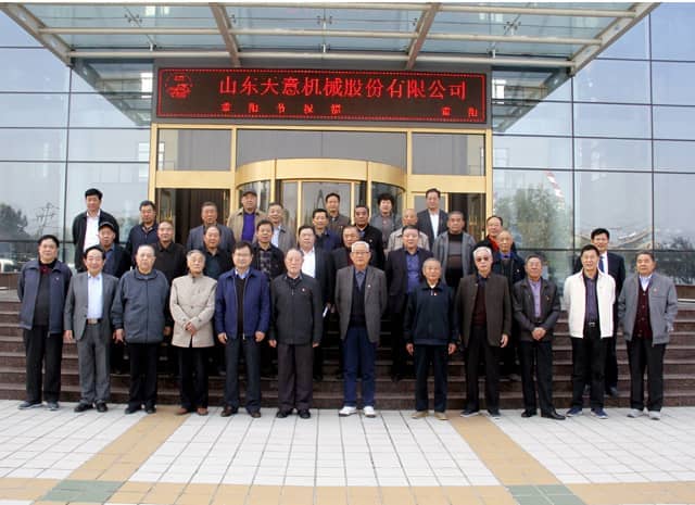 兗州區人大、政協領導蒞臨天意機械參觀考察